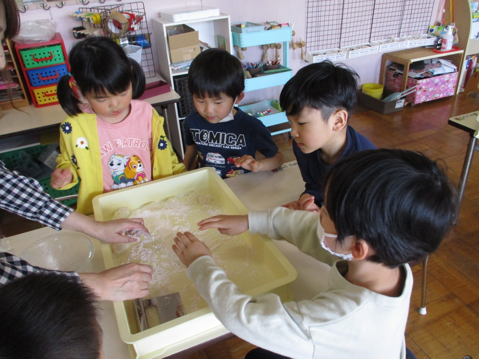 電子レンジから出すとおいしそうなおもちになっていました！